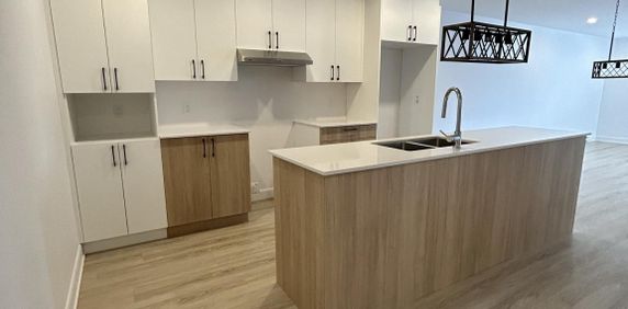 4 ½ Disponible Maintenant - Photo 2