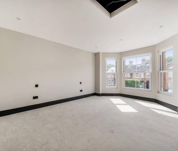 4 bedroom detached house to rent - Photo 1