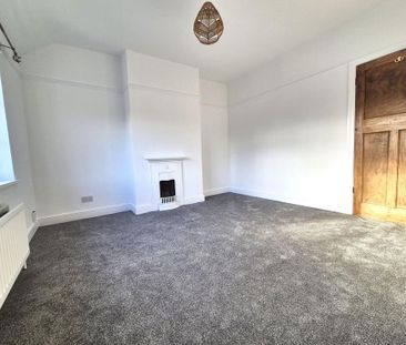 2 bedroom semi-detached house to rent - Photo 3