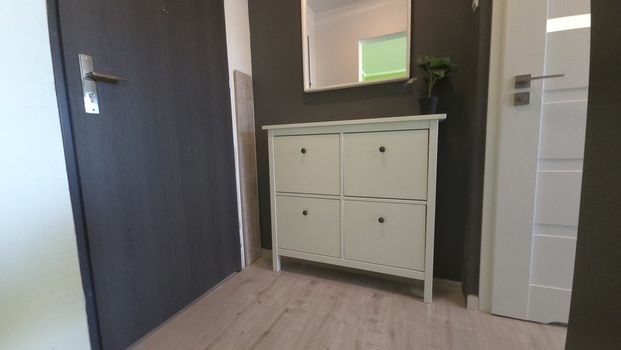 (Symbol 437561) MIESZKANIE na WYNAJEMPolice, Ładna Kawalerka! 33 m2. Osobna kuchnia. - Zdjęcie 1