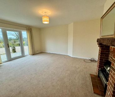 2 bedroom detached bungalow to rent - Photo 4