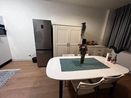 Te huur: Gerenoveerd 2-kamer appartement in centrum Bergen op Zoom - Photo 2