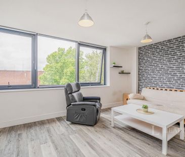 1 bedroom flat to rent - Photo 5