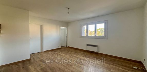 Location appartement studio 23 m² La Valette-du-Var - Photo 2