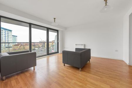 2 bedroom apartment to rent - Photo 3