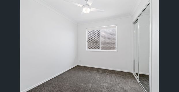 NEAR NEW, STUNNING AND SPACIOUS 4 BEDROOM HOME WITH DOUBLE AIR CONS AVAILABLE SOON!! - Photo 1