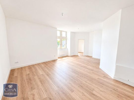 Location Appartement 2 pièces 68m² CHINON 37500 - Photo 1