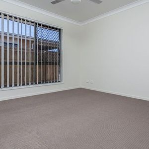 Neat 3 Bedroom Duplex in Sought After Location - Photo 2