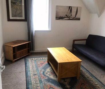 Room in a Shared House, Poplar Ave, B17 - Photo 1