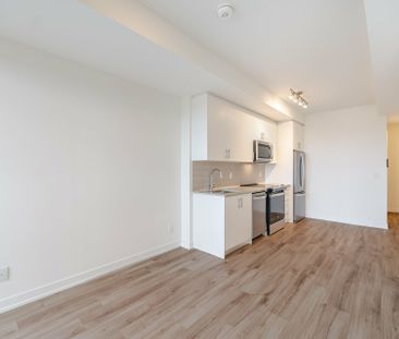 For Lease - 335 Wheat Boom Drive Unit# 311, Oakville, Ontario - Photo 3