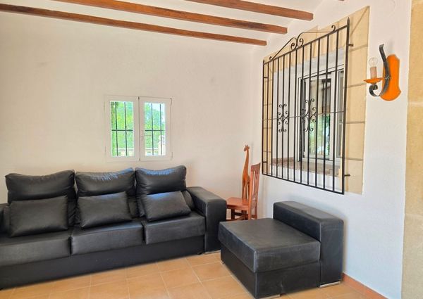 WIDE ESTATE FOR RENT IN TEULADA FOR LONG TERM