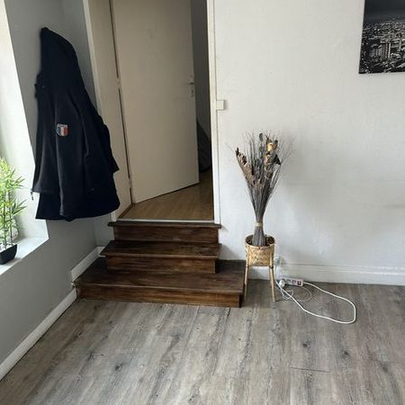 Location Appartement 2 pièces 38m² ARMENTIERES 59280 - Photo 3