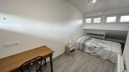 Location Appartement 1 pièce 11m² CHOISY LE ROI 94600 - Photo 4