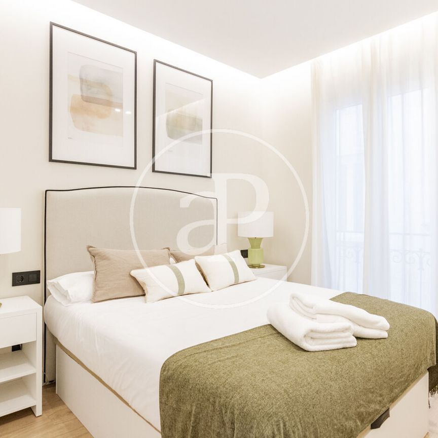 Flat for rent in Alberto Bosch (Madrid) - Photo 1