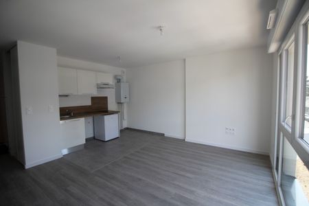 Location Appartement 2 pièces 42m² COUERON 44220 - Photo 3