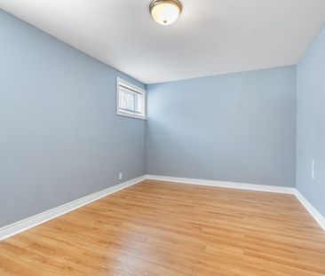 For Lease - 236 Woodale (Lower Lev) Avenue, Oakville, Ontario - Photo 1