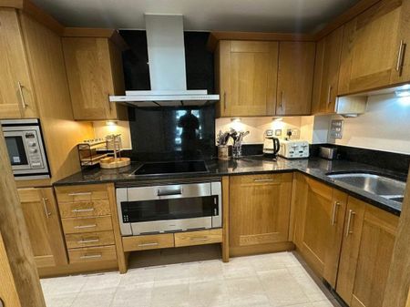 Lensbury Avenue, Fulham, SW6 - Photo 4