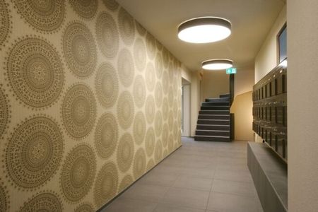 Rent without deposit - Large sunny roof terrace. - Photo 2