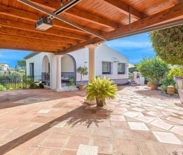 Luxury Villa for rent in Marbella, Andalusia - Photo 4