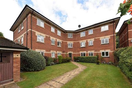 Winchester House, Macclesfield, SK10 - Photo 4