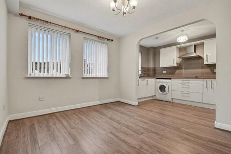 2 bedroom flat to rent - Photo 5