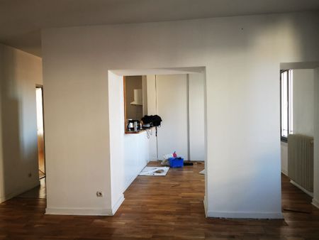 Location appartement 4 pièces, 97.40m², Rochefort - Photo 5
