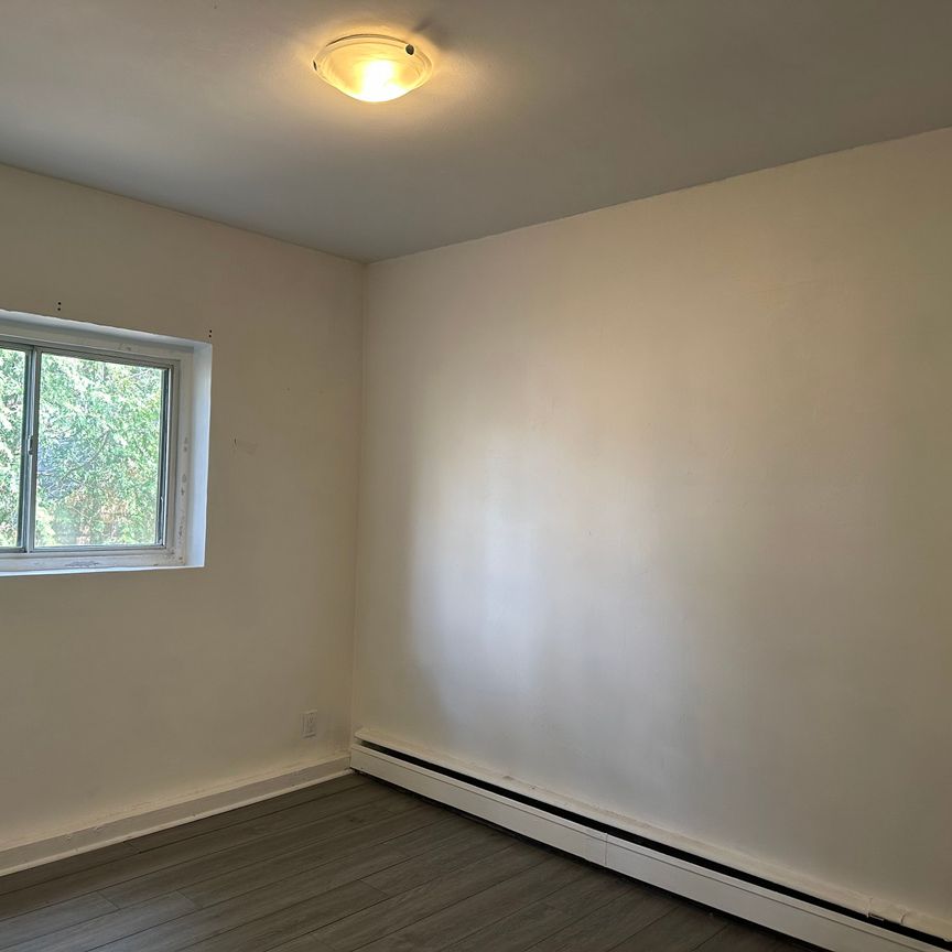 For Lease - 220 Ashland Avenue Unit# 26, London East, Ontario - Photo 1
