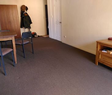 Dulwich Hill - Photo 1