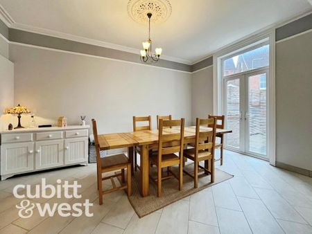 5 bedroom terraced house to rent - Photo 2