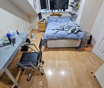 7 Bed - 48 Chestnut Avenue, Hyde Park, Leeds - LS6 1BA - Student - Photo 5