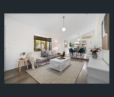 Spacious 3-Bedroom Unit in Prime Mitcham Location - Photo 2