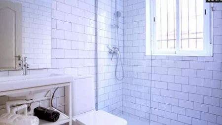 Apartamento de alquiler en Barrio de Benicalap - Photo 4