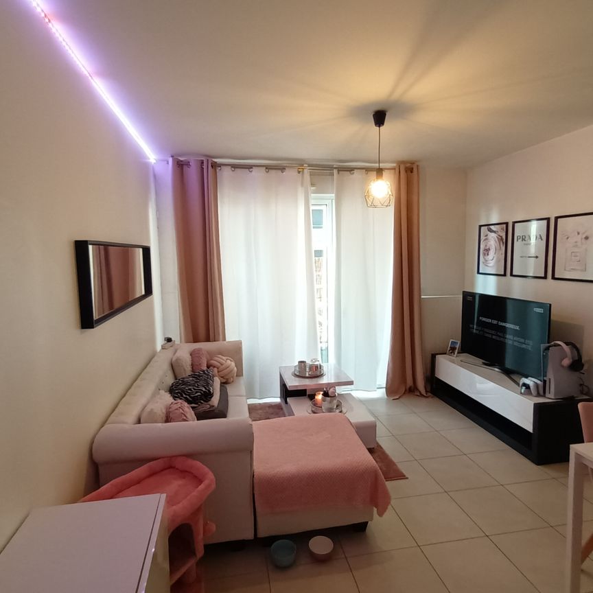 Location Appartement 2 pièces 43m² ORLEANS 45000 - Photo 1