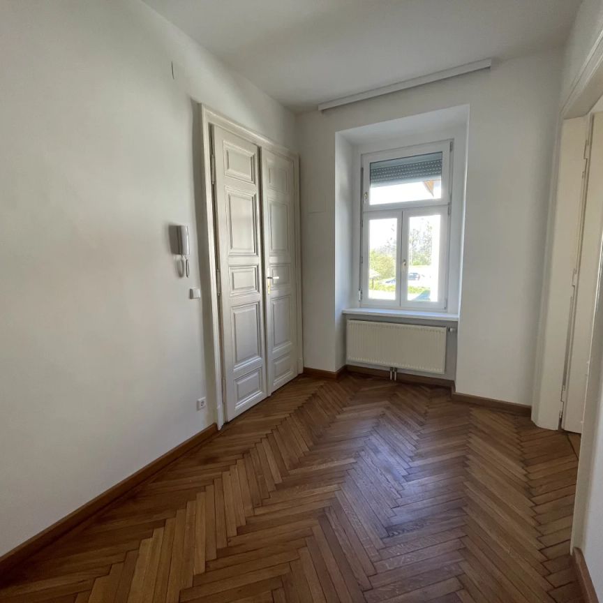 ERSTBEZUG nach RENOVIERUNG + RUHELAGE + GRÜNBLICK! - Photo 1