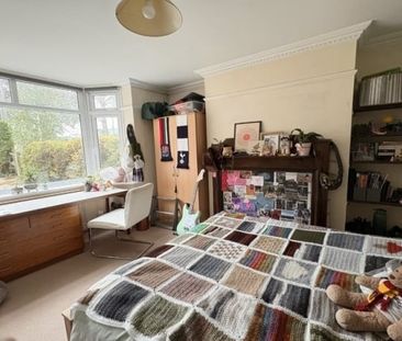 Old Road, Headington - Photo 1