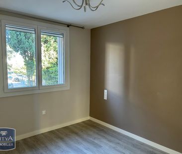 Location Appartement 3 pièces 62m² ORANGE 84100 - Photo 2