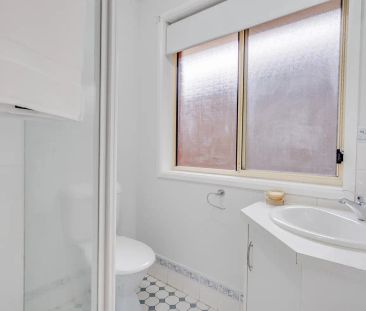 “Low Maintenance Home” - Photo 6