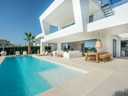 Alquiler de chalet adosado en Urbanizacion Cortijo Casareno, 14 - Photo 2