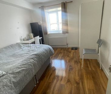 Room in a Shared Flat, Orphan Street, L7 - Photo 1