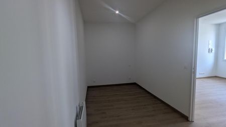 Location Appartement 3 pièces 44m² BORDEAUX 33800 - Photo 5