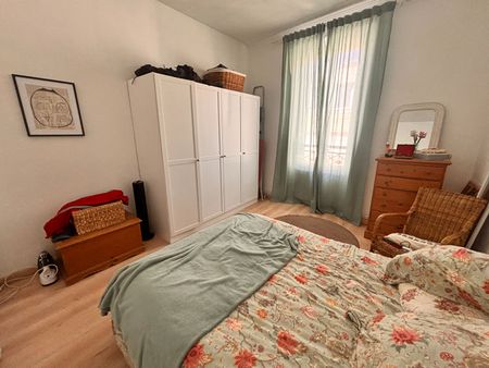 NIMES PROCHE ESPLANADE CH. DE GAULLE P4 DE 90.95M² - Photo 5