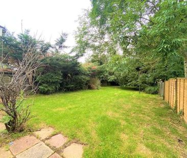 Ulcombe Gardens, Canterbury, CT2 - Photo 2