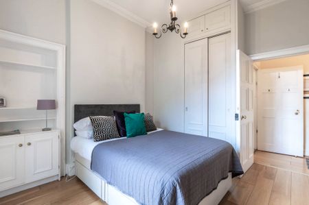 4/2 Brown's Place - Photo 4