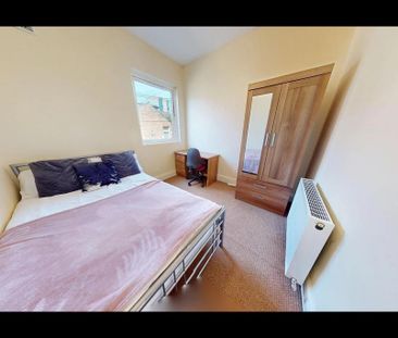5 bedroom terraced house to rent - Photo 3