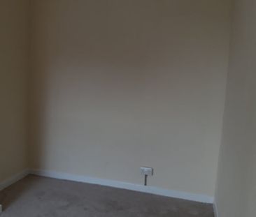 2 Bed Terraced House, Broxton Street, M40 - Photo 3