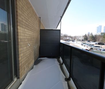 For Lease - 33 Central Parkway Unit# 203, Mississauga, Ontario - Photo 5