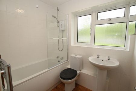 1 bedroom flat to rent - Photo 5