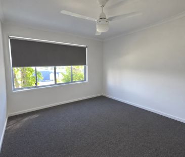 Petite 2 Bedroom Granny Flat in Caboolture South! - Photo 3