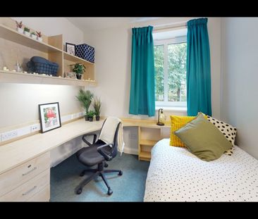 Room in a Shared Flat, Broadgate Park, NG9 - Photo 1