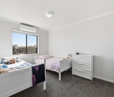 STUNNING FAMILY HOME ! - Photo 5